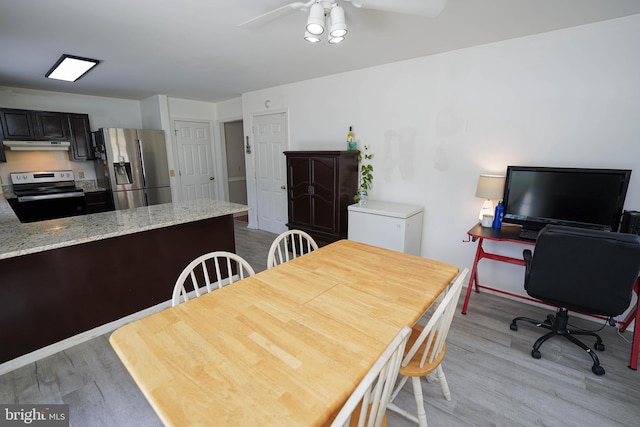 30085 Haymarket Ct, Salisbury, MD 21804 - dining area with light wood-type flooring, ceiling fan, and a desk