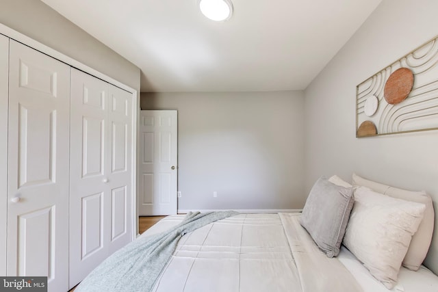 bedroom featuring a closet