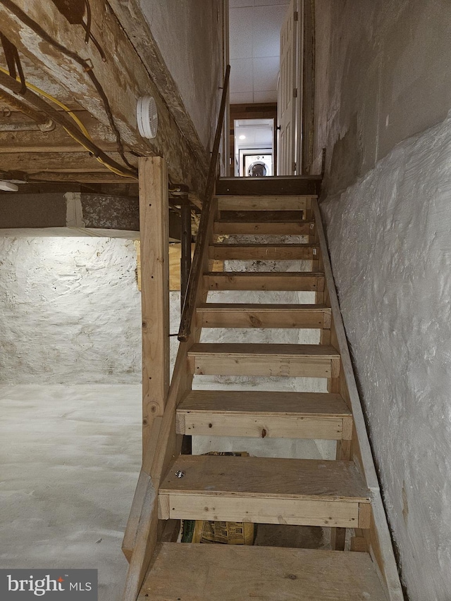 4216 Post Rd, Trainer, PA 19061 - view of stairway