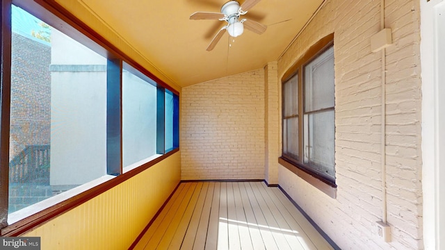 903 K St NE, Washington, DC 20002 - balcony featuring ceiling fan