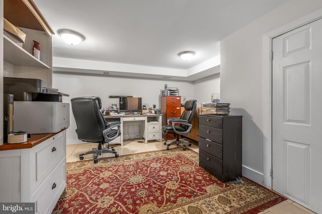 326 Glasgow St, Pottstown, PA 19464 - office area with light tile patterned flooring