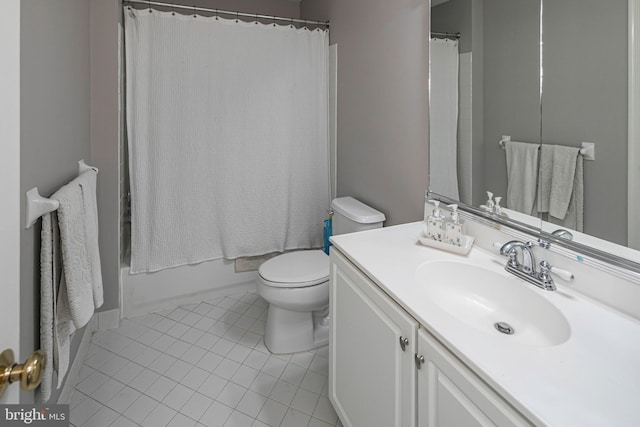 173 Christopher Dr, Princeton, NJ 08540 - bathroom featuring tile patterned flooring, toilet, vanity, and shower / bathtub combination with curtain