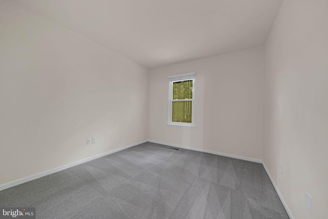 9120 Galbreth Ct, Springfield, VA 22153 - empty room with carpet flooring and baseboards
