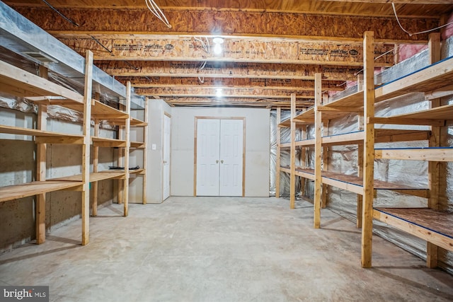 view of unfinished basement