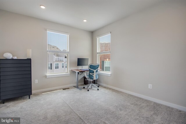 5510 Woodyard Rd, Upper Marlboro, MD 20772 - carpeted home office with baseboards