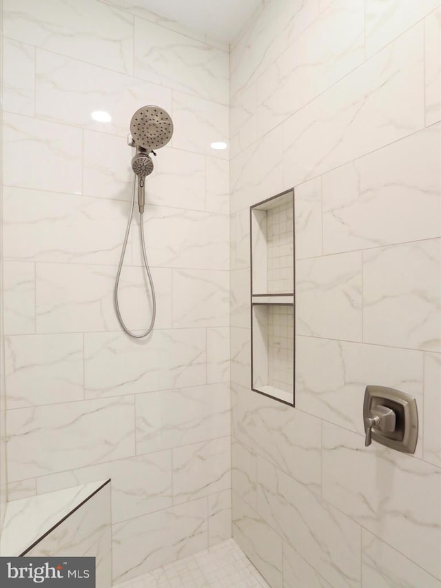149 Matthew Dr, Chambersburg, PA 17201 - full bath featuring tiled shower