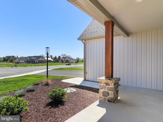 149 Matthew Dr, Chambersburg, PA 17201 - view of patio / terrace featuring a residential view