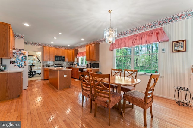 25 Stallion Cir, Upper Holland, PA 19053 - dining space with recessed lighting, a notable chandelier, baseboards, and light wood-style floors