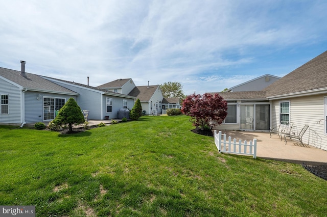 view of yard with a patio area