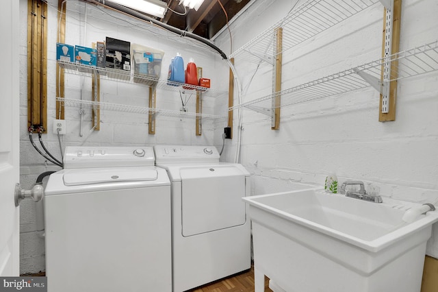 9235 E Parkhill Dr, Bethesda, MD 20814 - washroom with washer and clothes dryer