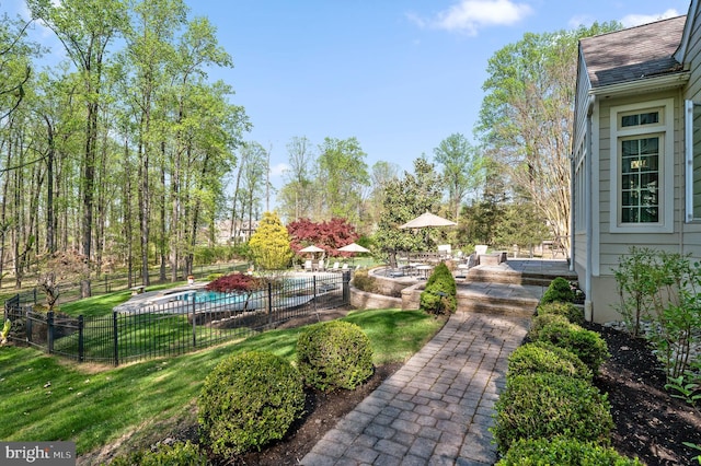 4064 Howell Rd, Malvern, PA 19355 - view of community with a lawn and fence