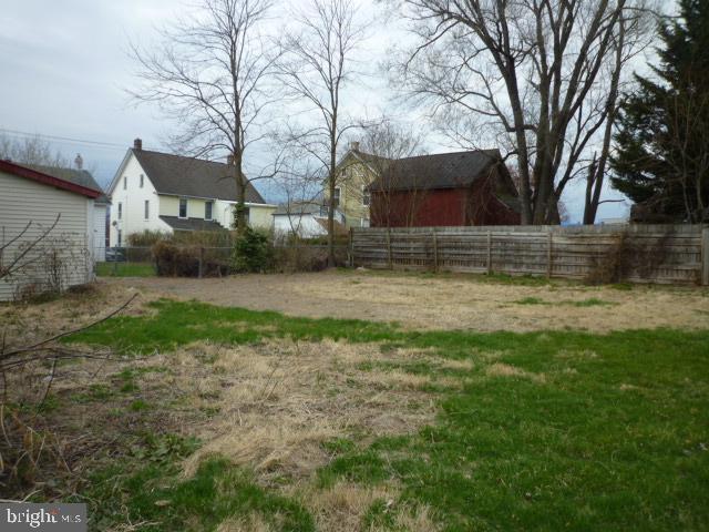54 W Baltimore St, Taneytown, MD 21787