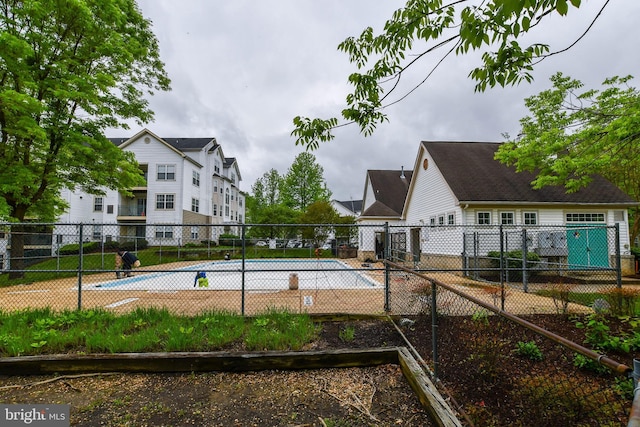 pool with fence