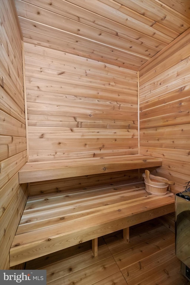 view of sauna / steam room
