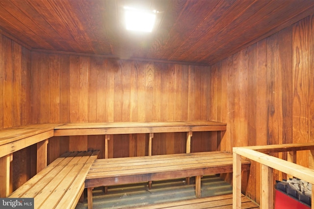 view of sauna / steam room