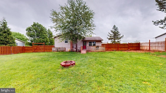 521 E Rdg Loop Rd, Romney, WV 26757 - view of yard with a wooden deck and a fenced backyard