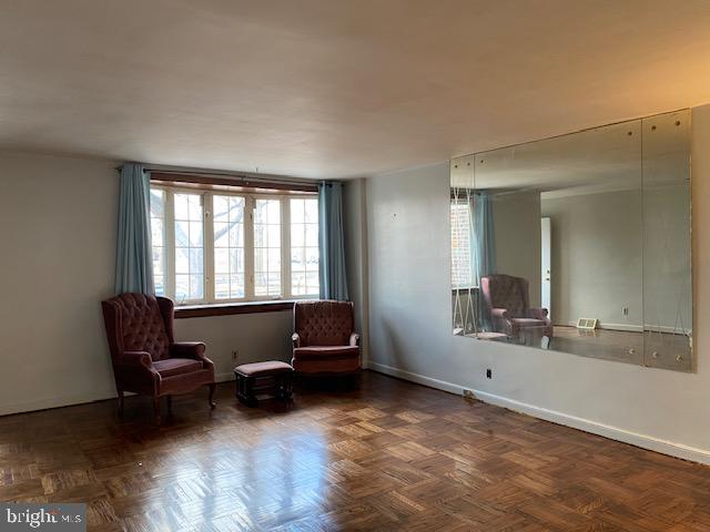 6833 E Roosevelt Blvd, Philadelphia, PA 19149 - sitting room featuring baseboards