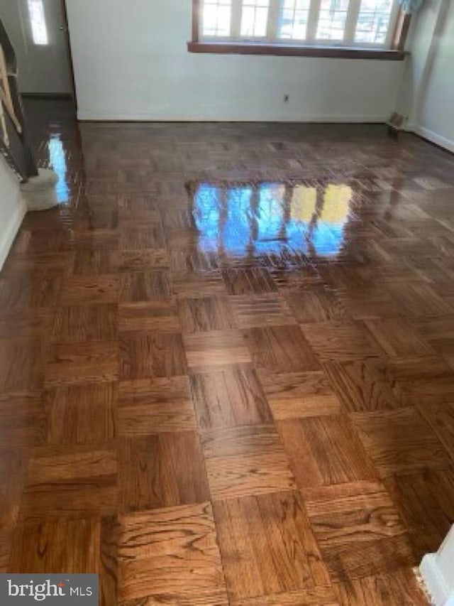 6833 E Roosevelt Blvd, Philadelphia, PA 19149 - view of room details