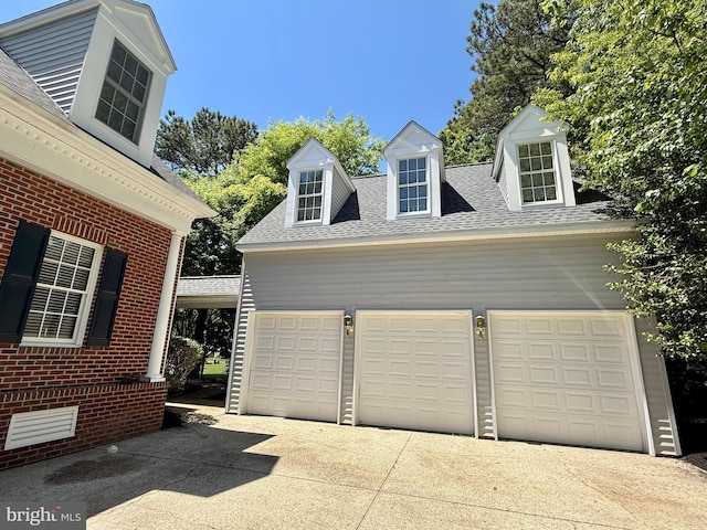 536 Yacht Club Dr, Ocean Pines, MD 21811 - view of garage