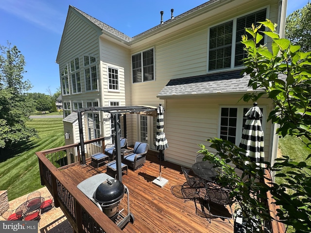 18565 Kerill Rd, Triangle, VA 22172 - view of wooden deck