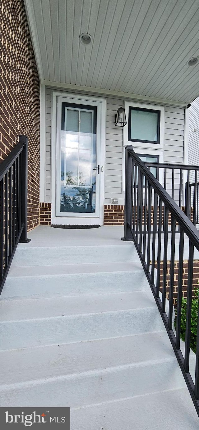 21340 Rainier Ln, Broadlands, VA 20148 - view of doorway to property