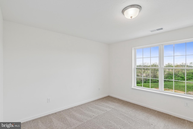 199 Holstein Dr Unit 117, Hanover, PA 17331 - carpeted empty room featuring baseboards and visible vents