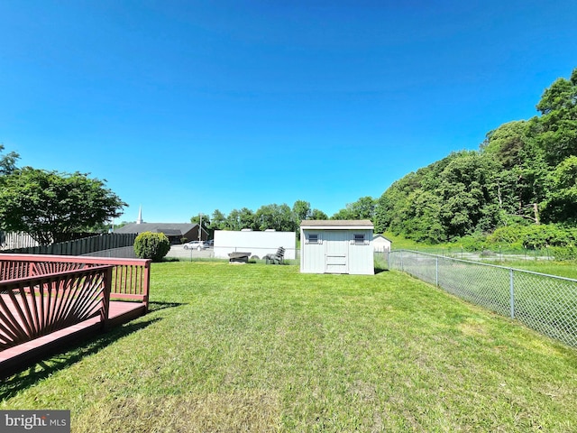 412 Trimblefields Dr, Edgewood, MD 21040 - view of yard