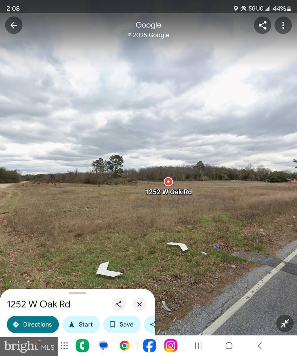 1252 W Oak Rd, Vineland, NJ 08360