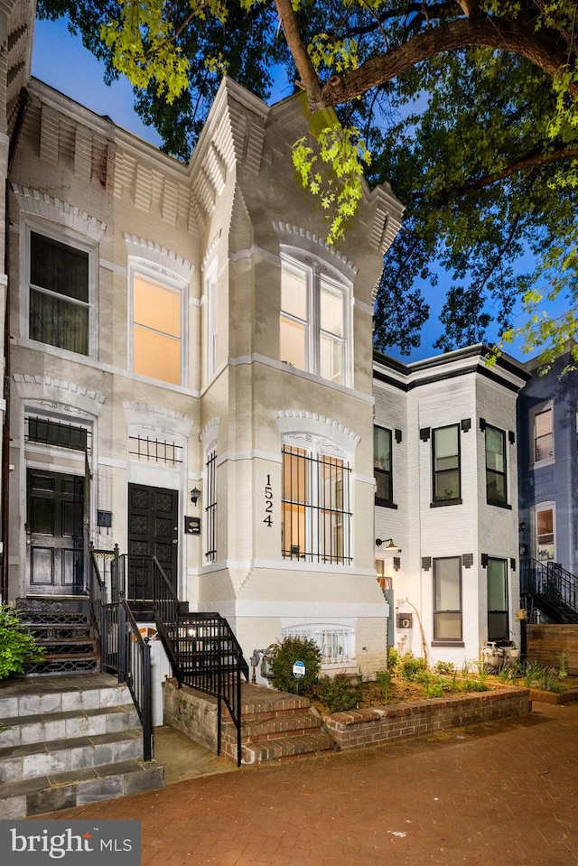 1524 5th St NW, Washington, DC 20001 - view of front of property