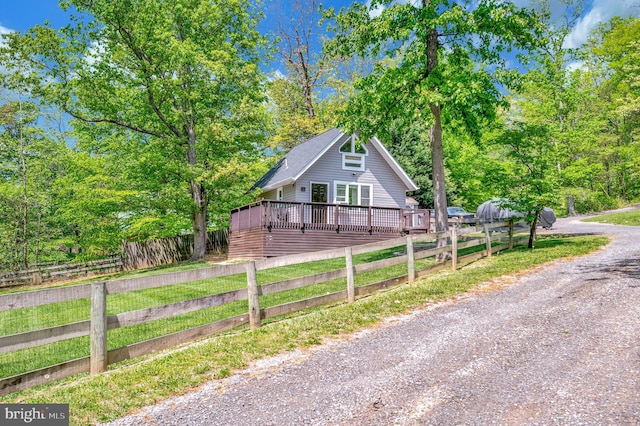 89 Cindys Way, Front Royal, VA 22630 - view of front of house featuring fence, driveway, and a deck