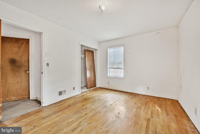 5610 Gallatin Pl, Hyattsville, MD 20781 - unfurnished room with hardwood / wood-style flooring and baseboards