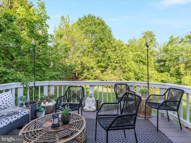 20636 Muddy Harbour Sq, Sterling, VA 20165 - view of wooden deck