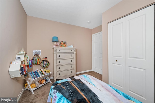 11 Gooseneck Ln, Smyrna, DE 19977 - carpeted bedroom with baseboards and a closet