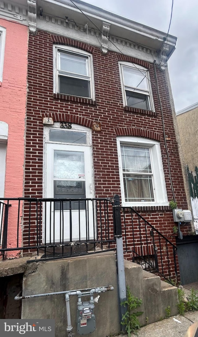 338 Spring Garden St, Reading, PA 19602 - multi unit property with brick siding