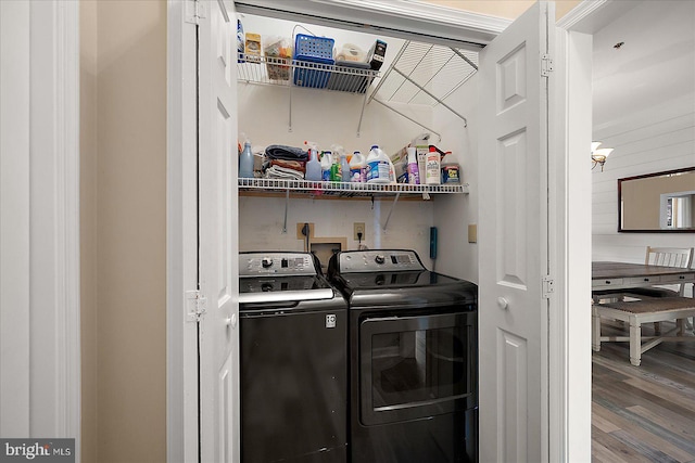 201 S Heron Dr Unit 9B, Ocean City, MD 21842 - laundry room with laundry area, wood finished floors, and washing machine and clothes dryer