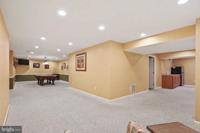 rec room featuring baseboards, light colored carpet, recessed lighting, and visible vents