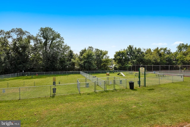 view of yard featuring fence