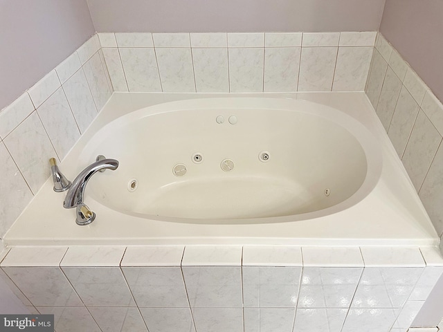 2208 Merion Pond Pond Unit 62, Woodstock, MD 21163 - full bathroom with a tub with jets
