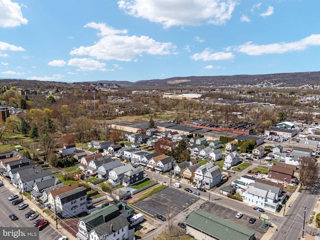 bird's eye view featuring a mountain view