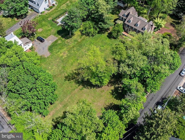 aerial view of property and surrounding area