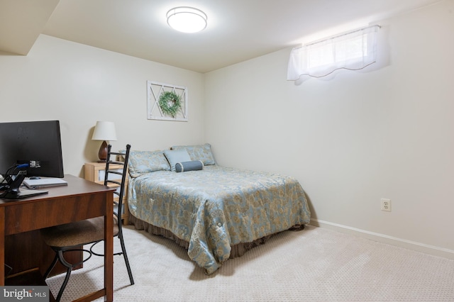 5433 Lomax Way, Woodbridge, VA 22193 - carpeted bedroom featuring an office area and baseboards