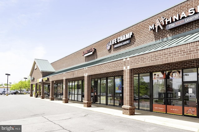 5433 Lomax Way, Woodbridge, VA 22193 - view of building exterior