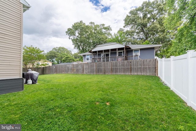 7815 Outing Ave, Pasadena, MD 21122 - view of yard
