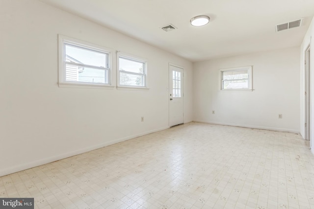 9410 Spotsylvania St, Manassas, VA 20110 - unfurnished room with baseboards and visible vents