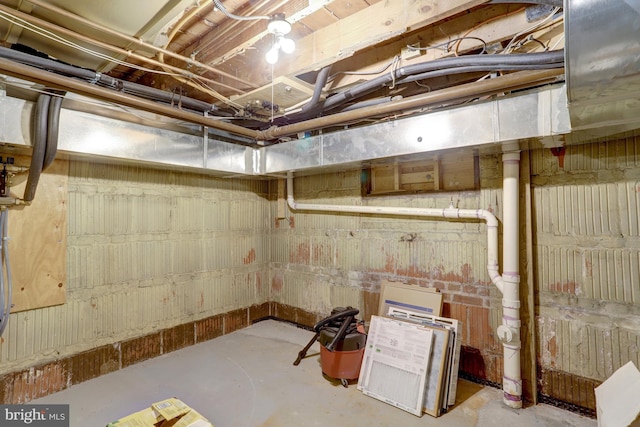 view of unfinished below grade area