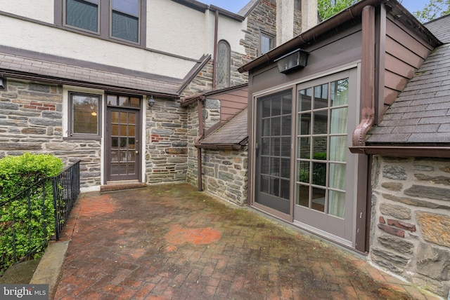 8300 Cedar Rd, Elkins Park, PA 19027 - view of patio featuring fence