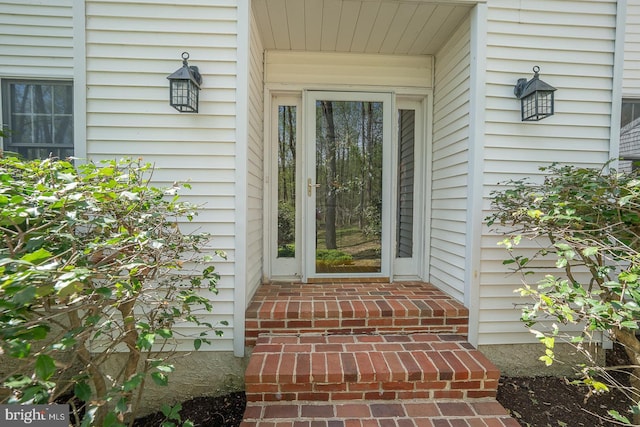 view of property entrance