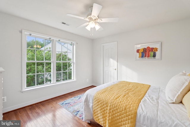 6 Crawford Ln, Stafford, VA 22556 - bedroom with visible vents, baseboards, and multiple windows