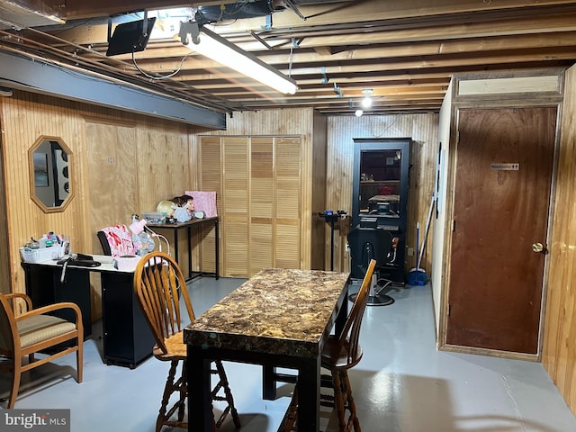view of unfinished basement