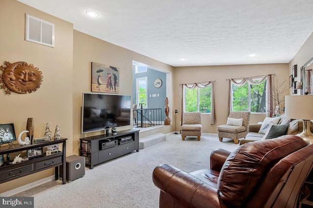 611 Cypress Rd, Severna Park, MD 21146 - living area featuring carpet flooring, a textured ceiling, visible vents, and recessed lighting